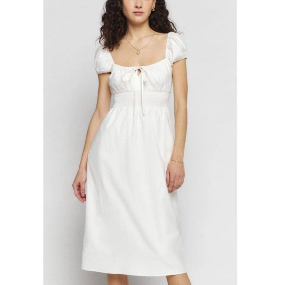 REFORMATION Dress Arna White Keyhole Tie Front Smocked Cottagecore Dainty midi